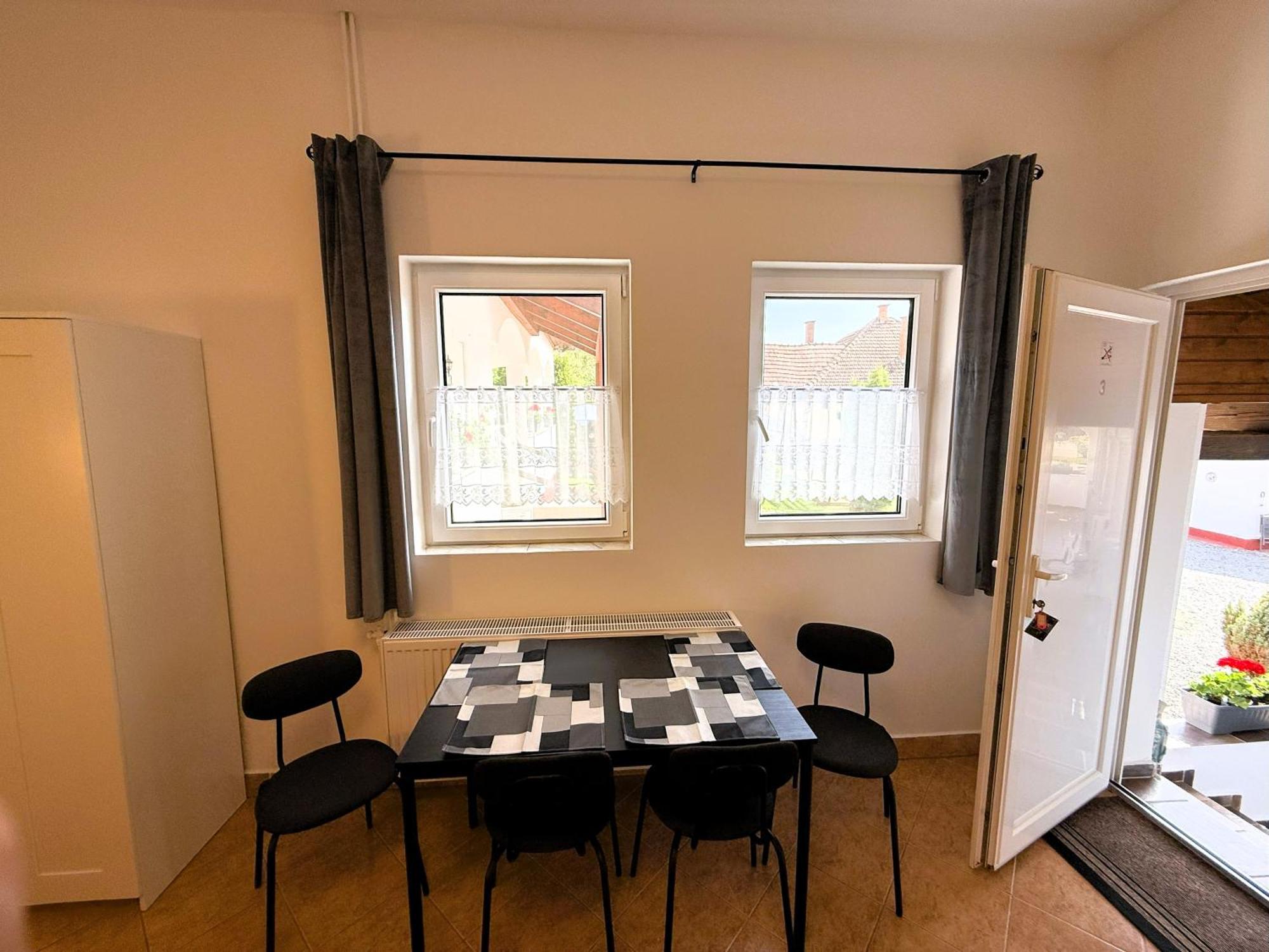 Harmony Vendeghaz Egerszalok Apartment Ngoại thất bức ảnh